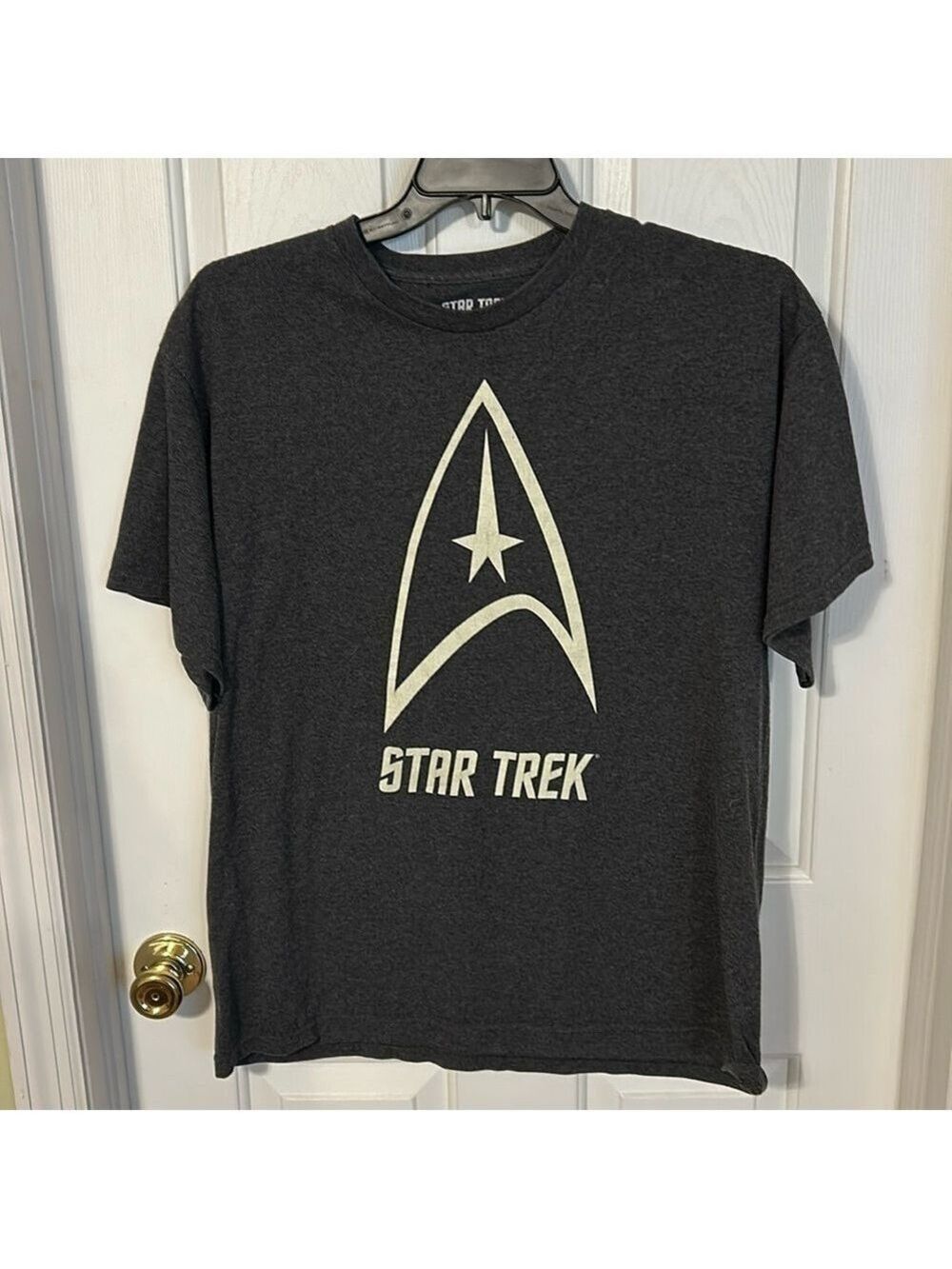 Star Trek 2013 graphic t-shirt, size XL, short sleeves, no holes rips or stains